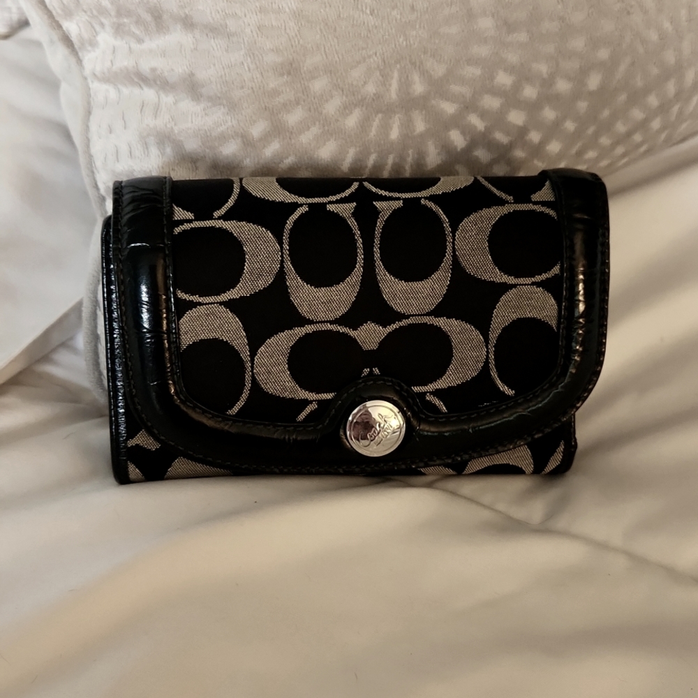Coach wallet